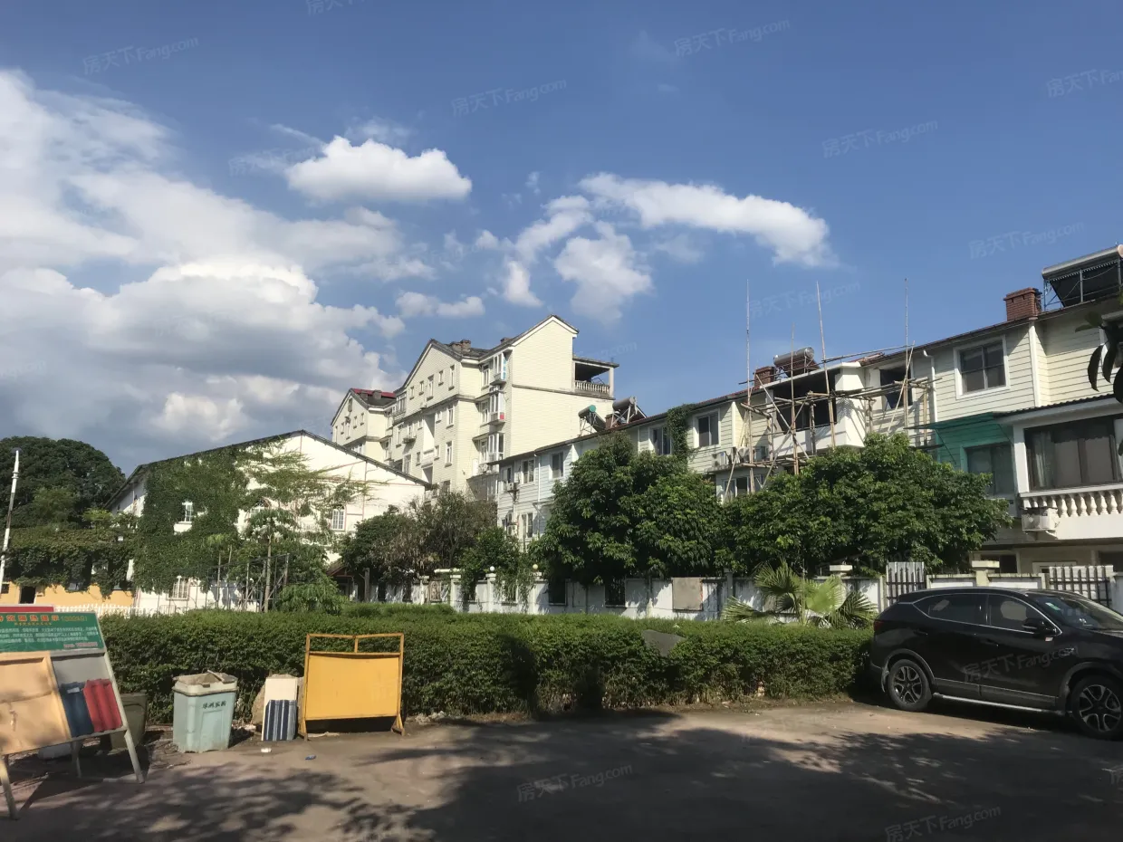 Aerogel Coating Upgrade for 20-Year-Old Villa Exterior Walls