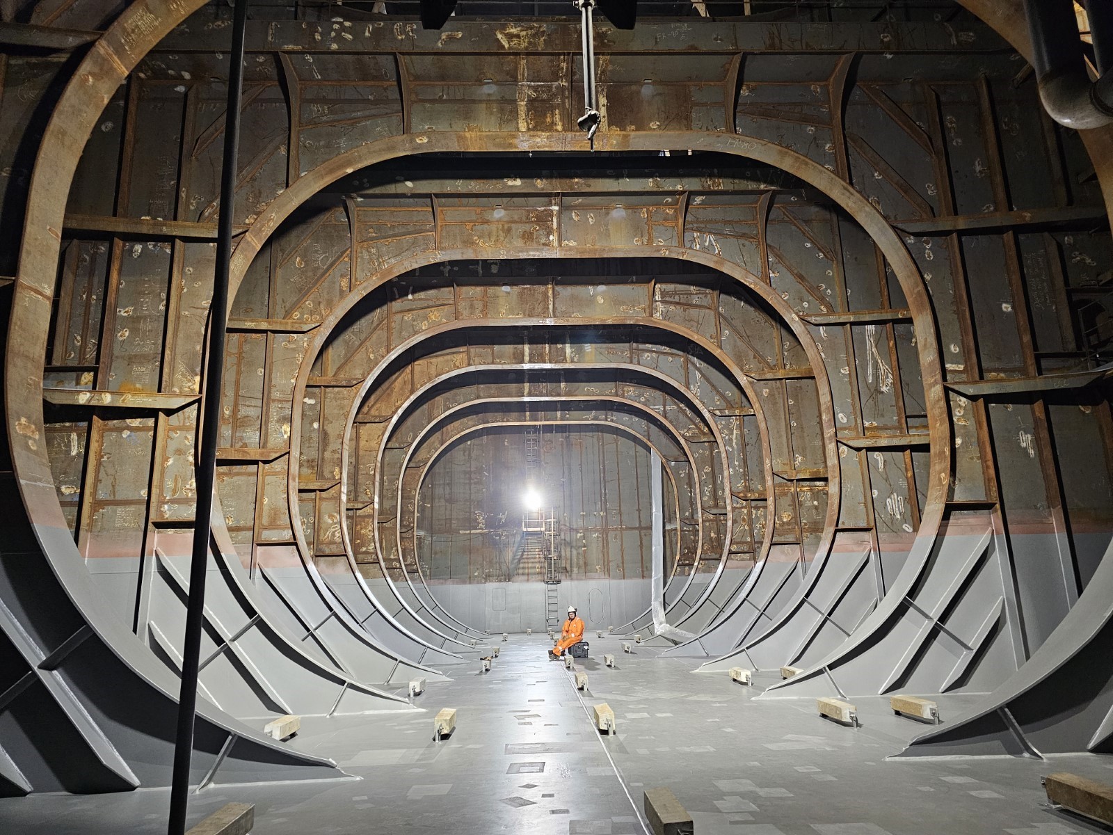 FPSO tank tops or hulls